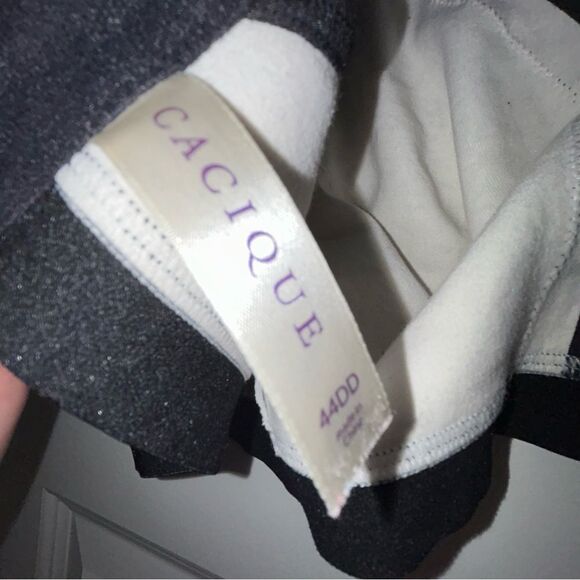 Cacique Lace Wireless Bra - Picture 5 of 7